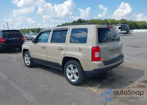 2016 Jeep Patriot Sport из США, поврежденный, VIN 1C4NJPBAXGD754799